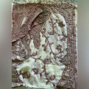 Beaded Embroidered Pashmina, soft pink